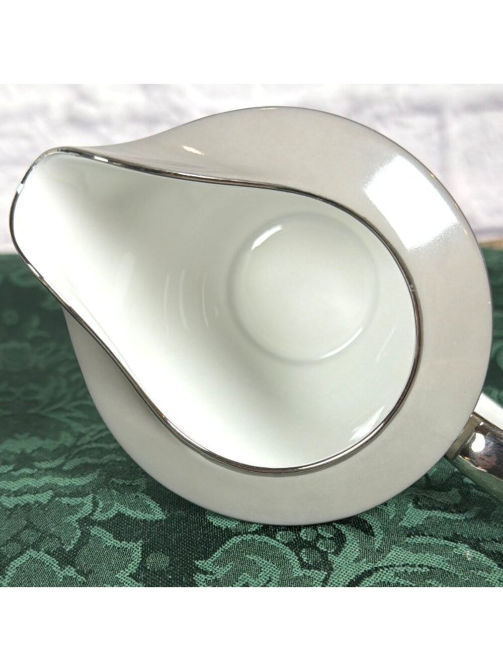 Vintage Sango Platina Sugar Bowl Lid Creamer Set  Japan MCM White Gray Platinum - Picture 6 of 16